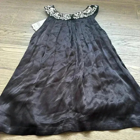 ✨🆕French Connection🆕✨ | Black satin tank top with rhinestones - Picture 9 of 10